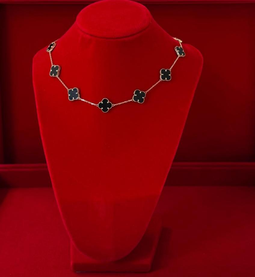 Woman Necklace 10K
