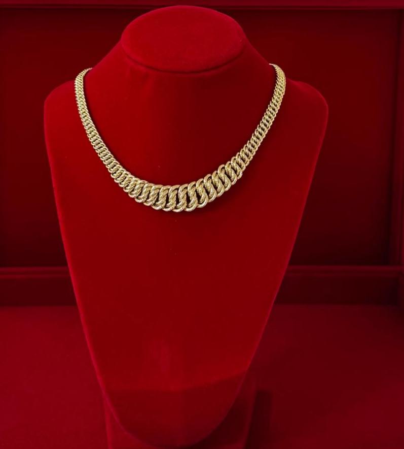 Woman Necklace 10K